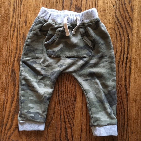 baby gap joggers